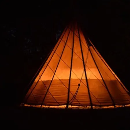 Tipi En Pleine Nature